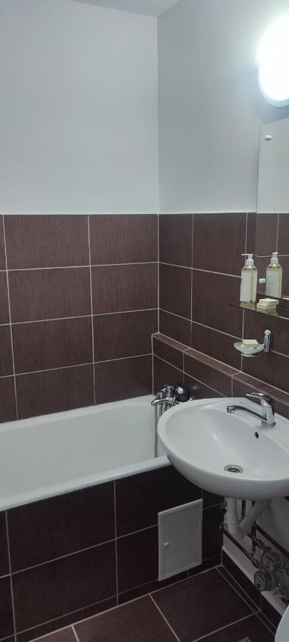 Sibiu Apartament บูคาเรสต์ ภายนอก รูปภาพ